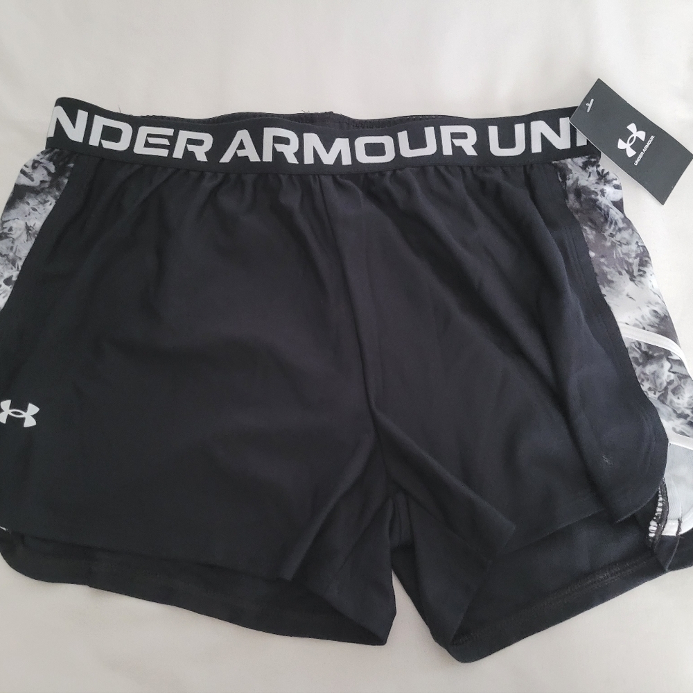 Under Armour Womens Black and Gray Athletic Shorts